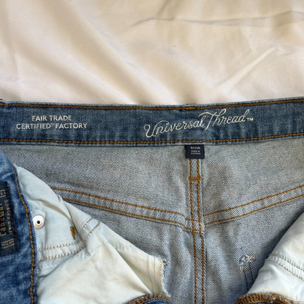 Universal Thread Medium Wash Vintage Straight Leg… - image 6